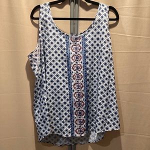 Patterned flowy tank top